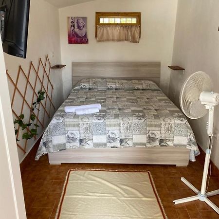 Villa Delle Pleiadi Кастел Волтурно Екстериор снимка